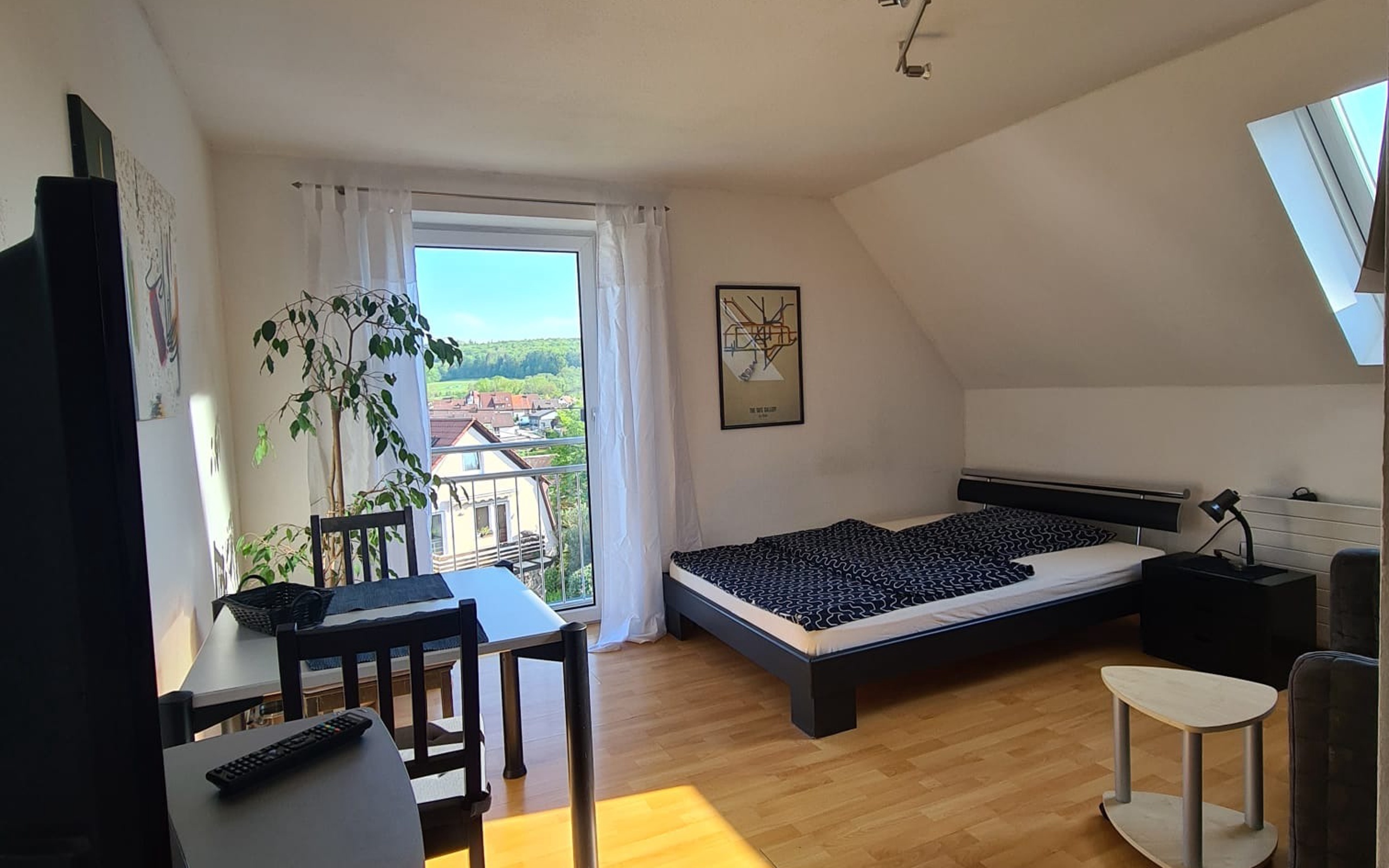 Helles Gästezimmer in Aichtal bei urbanbnb