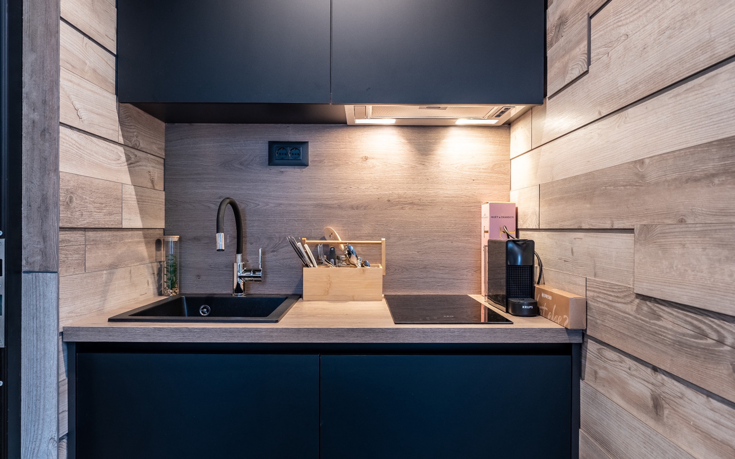 Fully equipped kitchen inside the DQTower