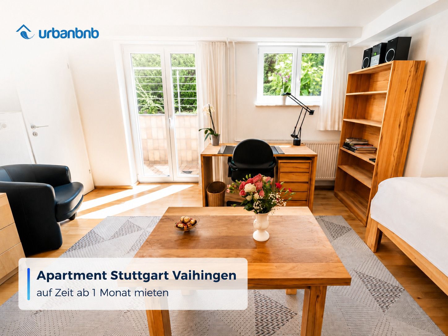Möblierte 1-Zimmerwohnung in Stuttgart-Vaihingen mit Wohnbereich, Arbeitsplatz und Terrasse