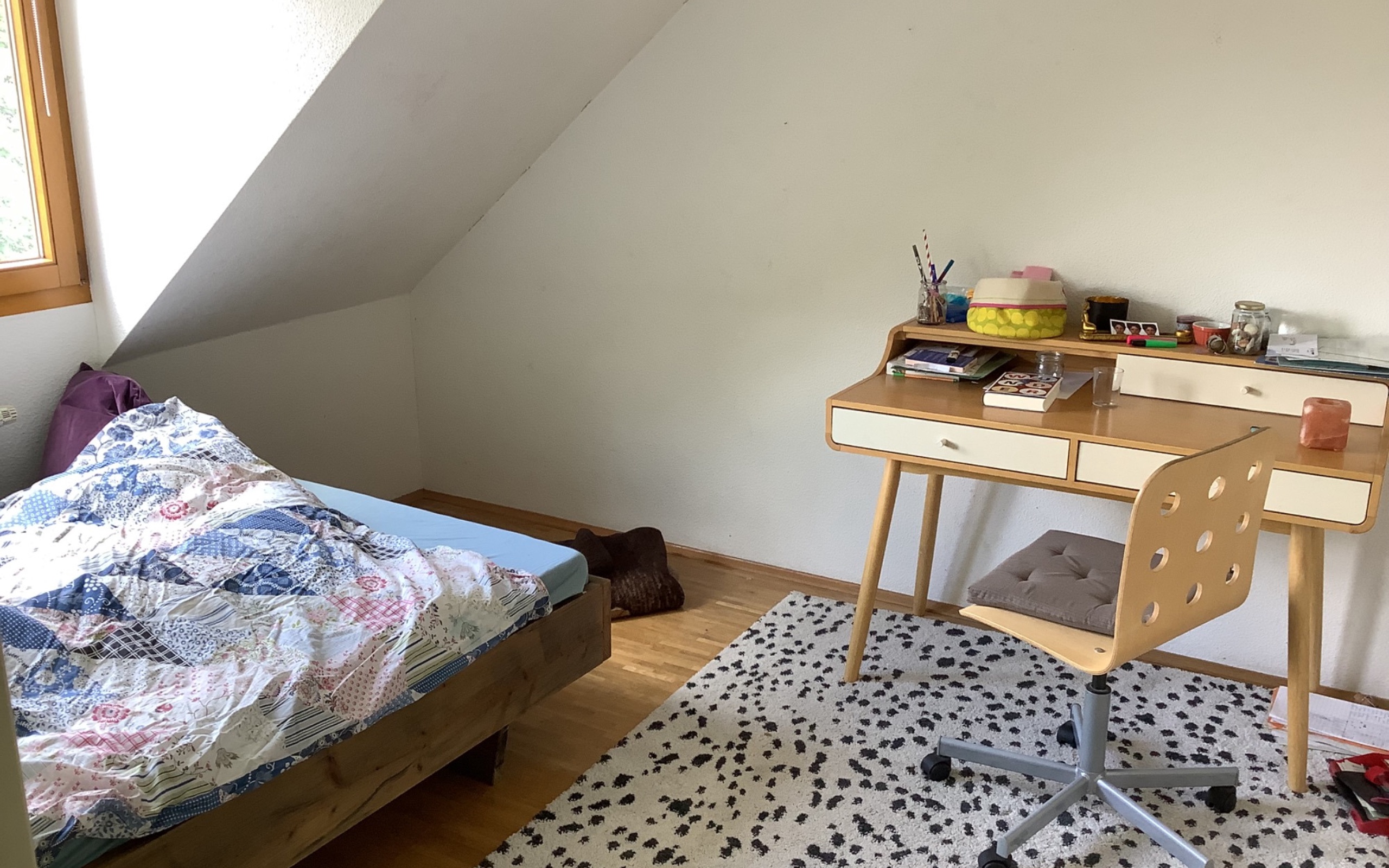 Möbliertes WG-Zimmer in Köln-Bickendorf