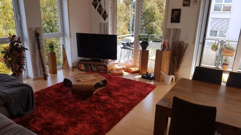 Wohnzimmer des möblierten Zimmers in Ulm