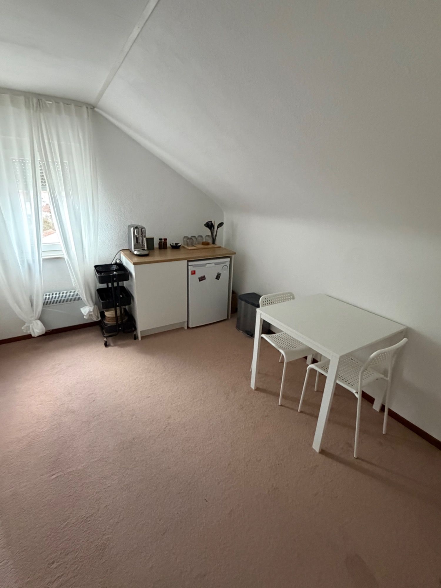 Wohnbereich möblierte Unterkunft Stuttgart Kaltental