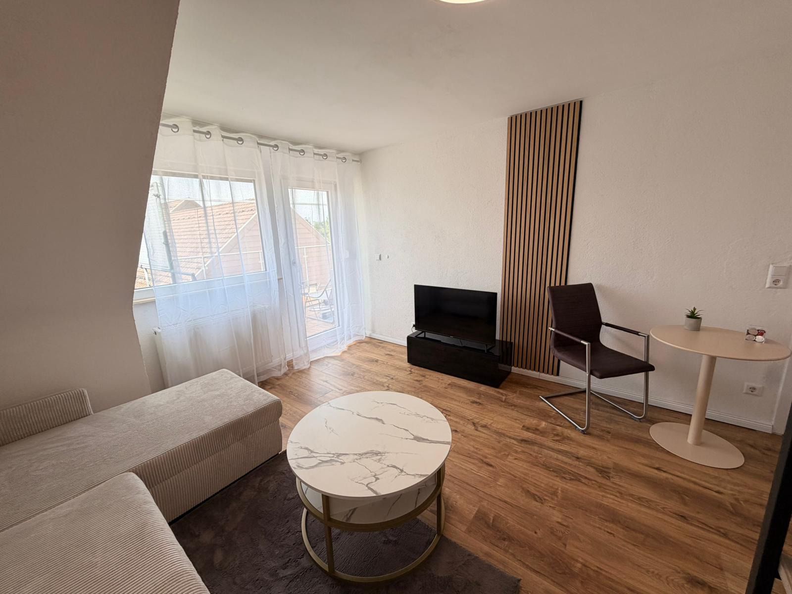 WG-Zimmer auf Zeit in Heilbronn mit Balkon möbliert buchen