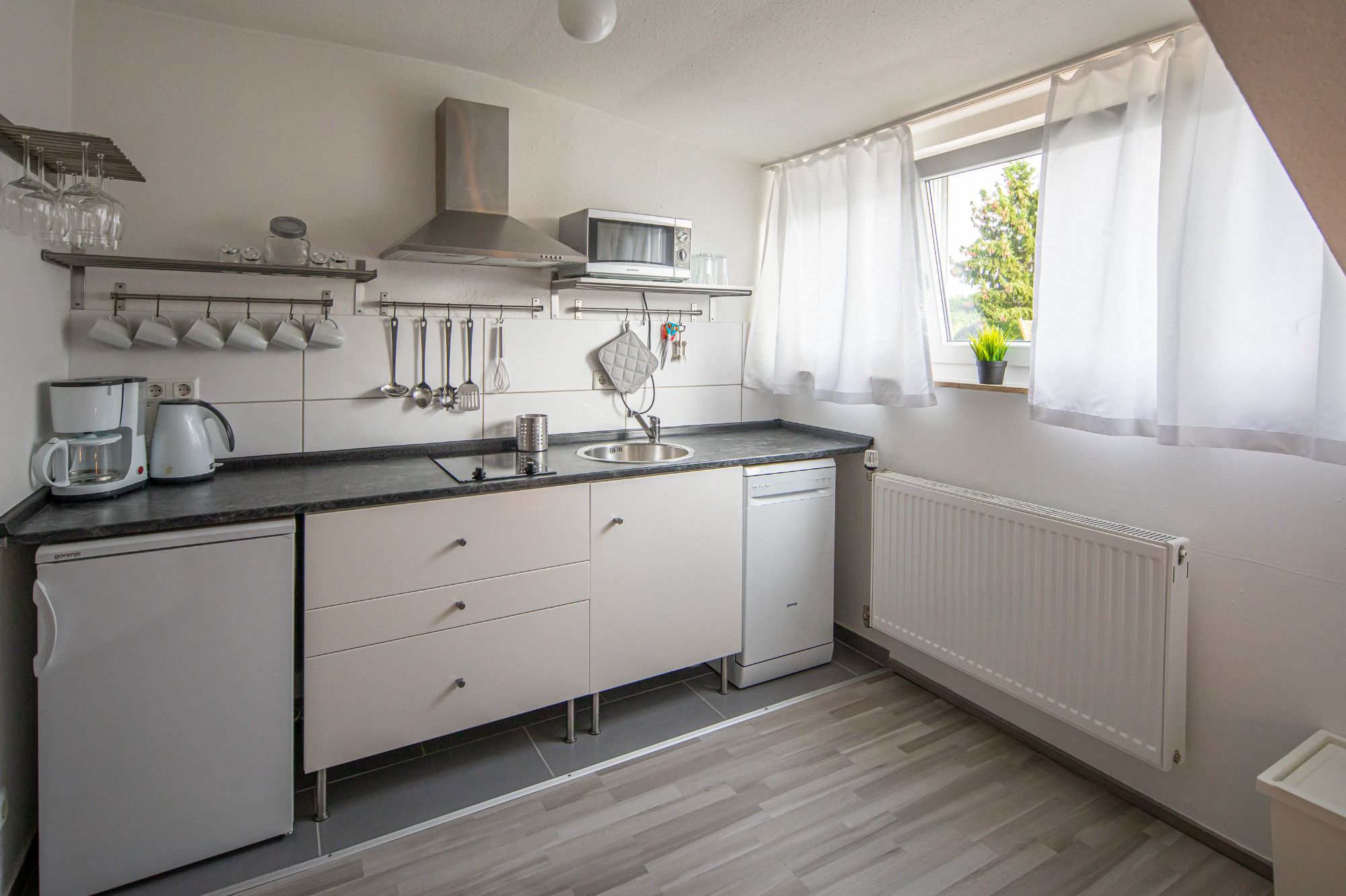 Schlafbereich einer möblierten Wohnung in Stuttgart