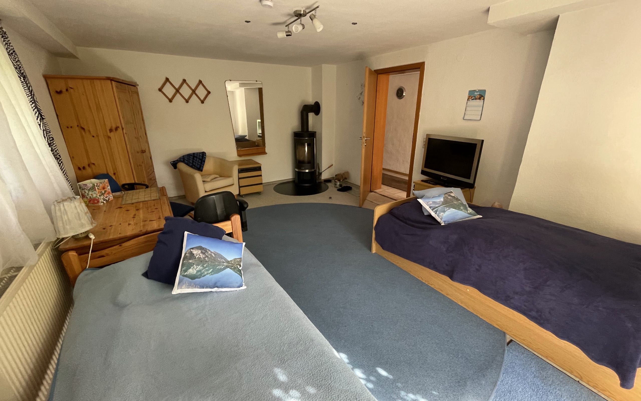 Möbliertes WG Zimmer in Leonberg