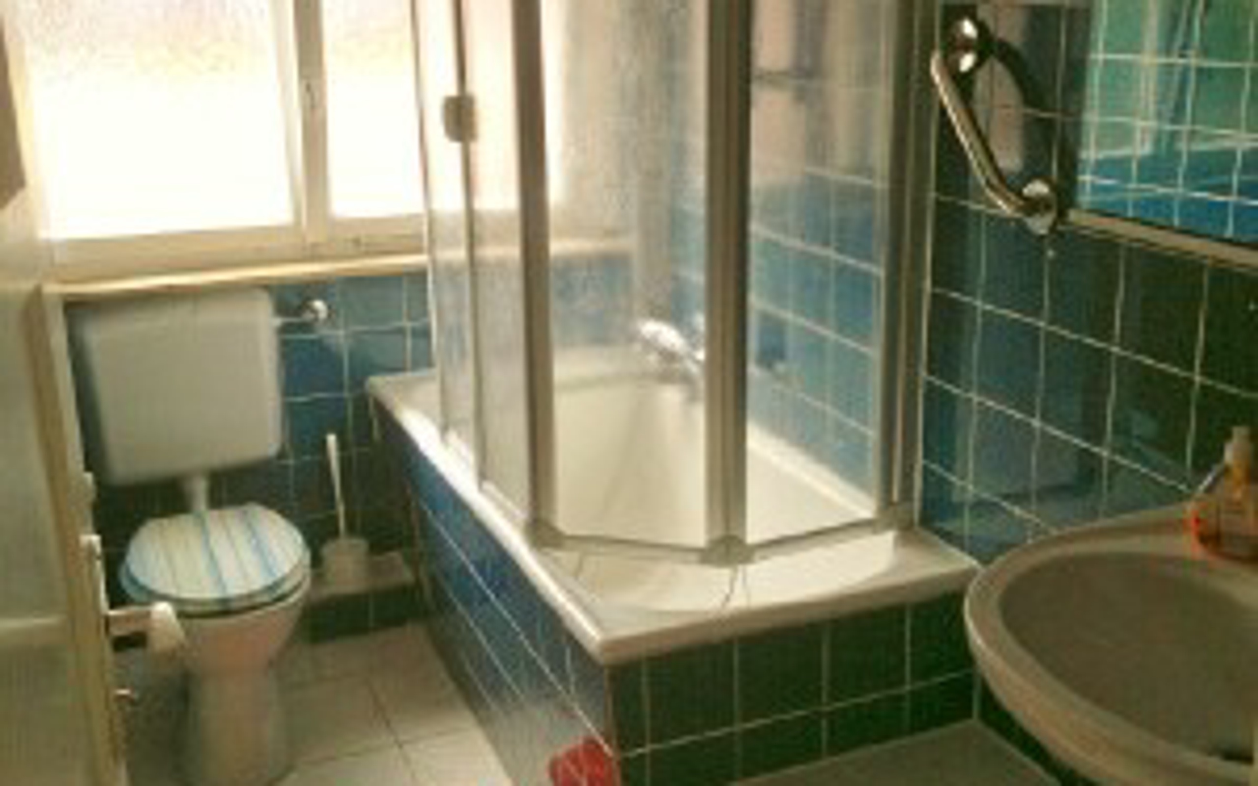 Badbereich der Unterkunft in Stuttgart-Mühlhausen